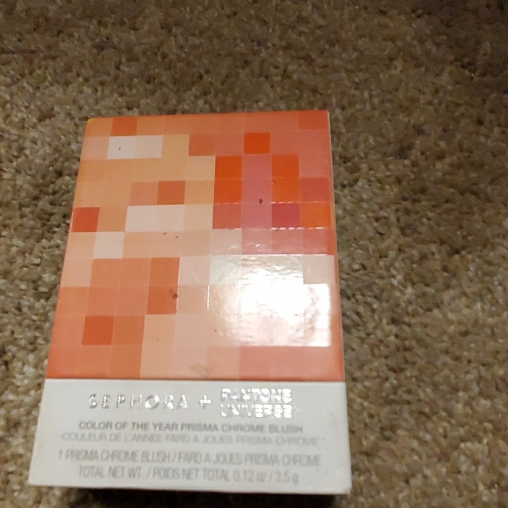 Sefora and pantone universe color of the year